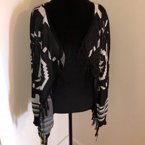Aztec Pattern Sweater/Cardigan